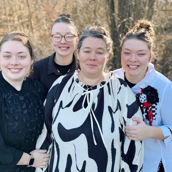 Meet your Posher, Kelly's Cakes Boutique - Picture 2 of 13